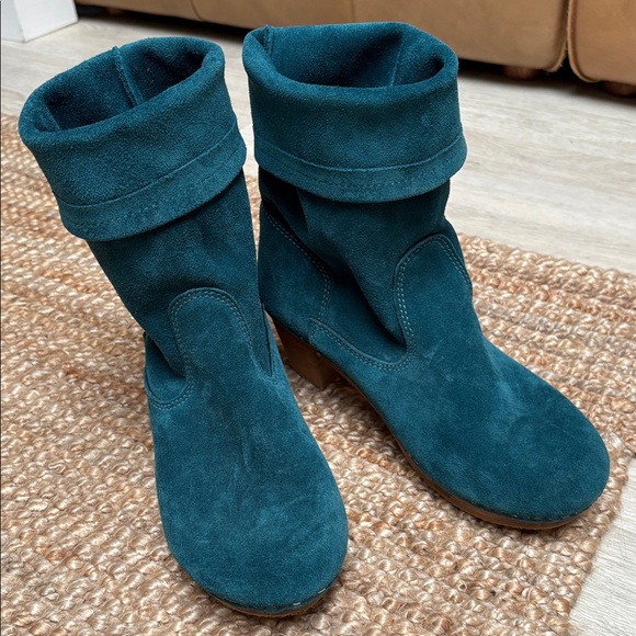 Sanita Sussi Roll-top Suede Clog Boots - Picture 1 of 14